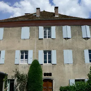 https://le-chateau-la-roche-des-arnauds.fr-provencehotel.com